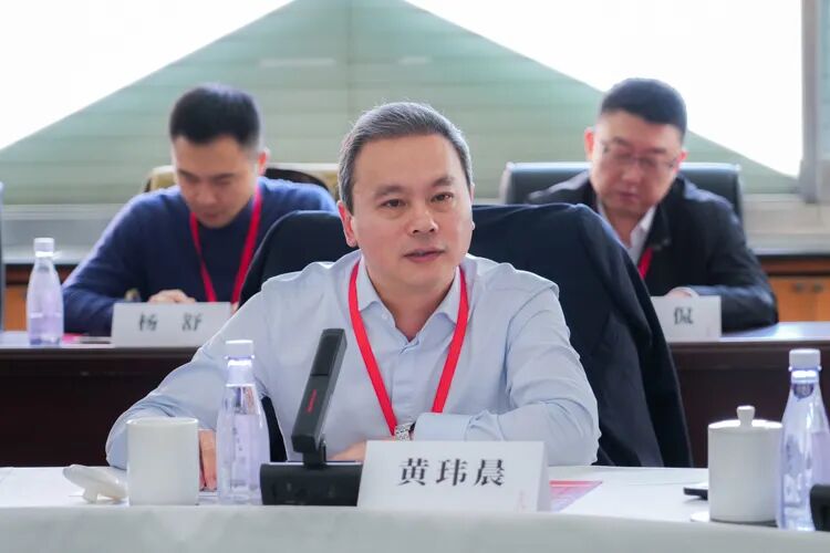 围绕“创新大中小贯通衔接平台