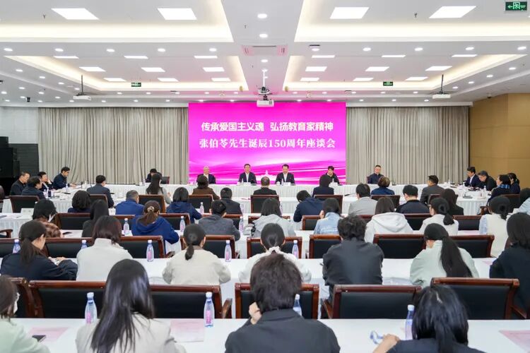 以心中北斗照亮前路